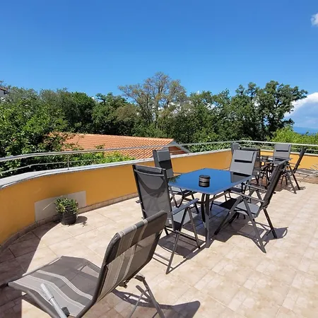 Appartement Dani 1 By Interhome Malinska