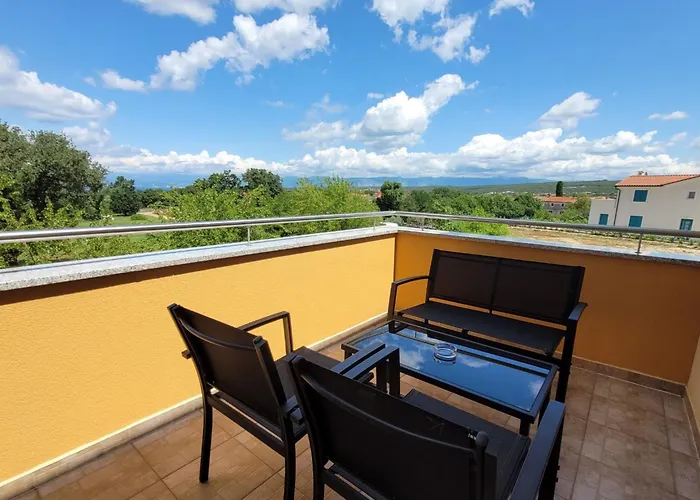 Appartement Dani 1 By Interhome